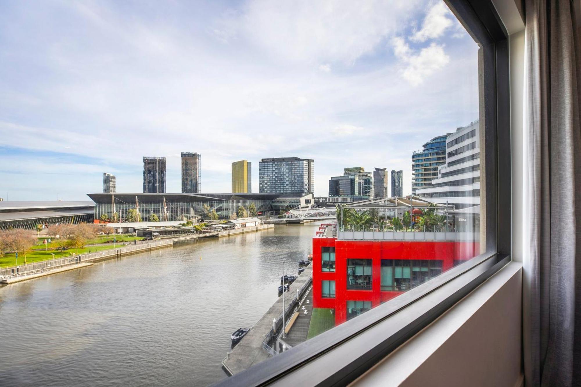 Hotel Crowne Plaza Melbourne By Ihg Extérieur photo