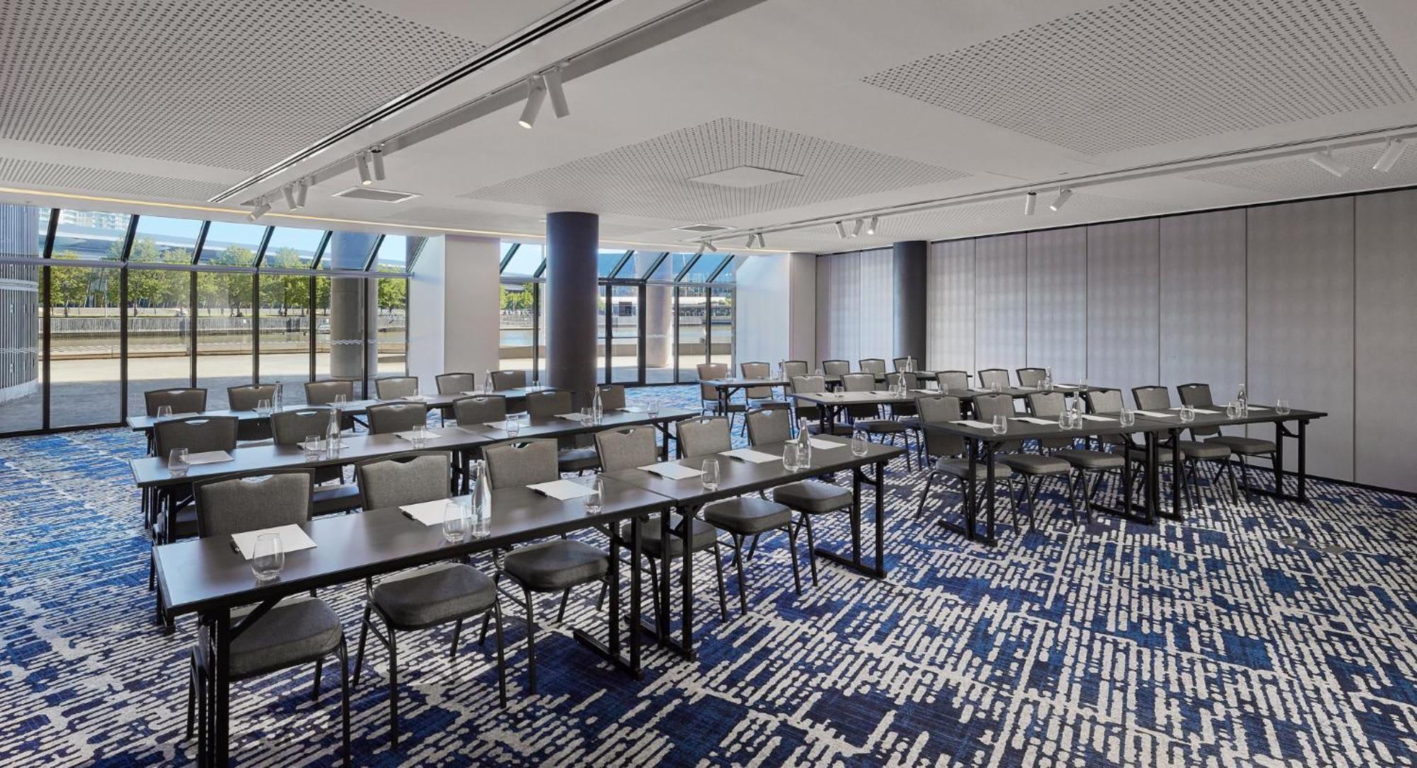 Hotel Crowne Plaza Melbourne By Ihg Extérieur photo